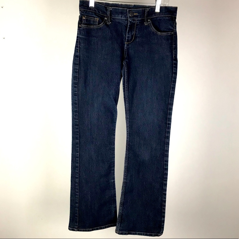 Women’s Dark Wash Boot Cut Jeans, size 28x30